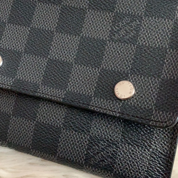 Louis Vuitton graphite portefeuille wallet with coin purse - Picture 2 of 9